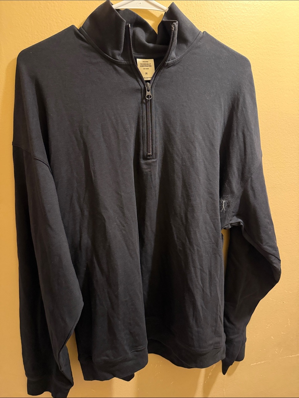 SKIMS Men's Black Half-Zip Pullover Sweater